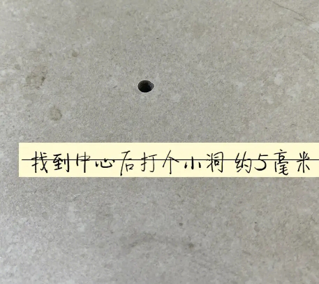 滦县瓷砖空鼓维修公司专业解答在瓷砖铺贴过程中，如果砂料搅拌不均匀，将会带来以下问题